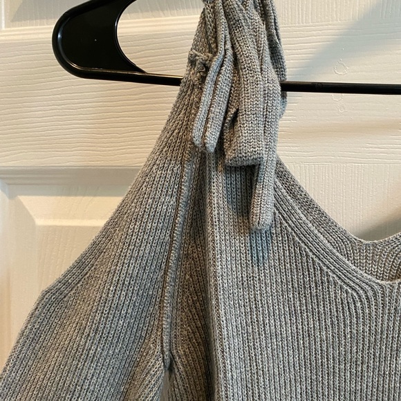 Grey Knit Sweater - Picture 3 of 4